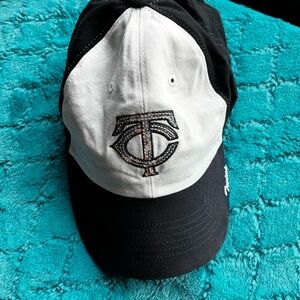 Minnesota Twins Women’s Baseball Cap